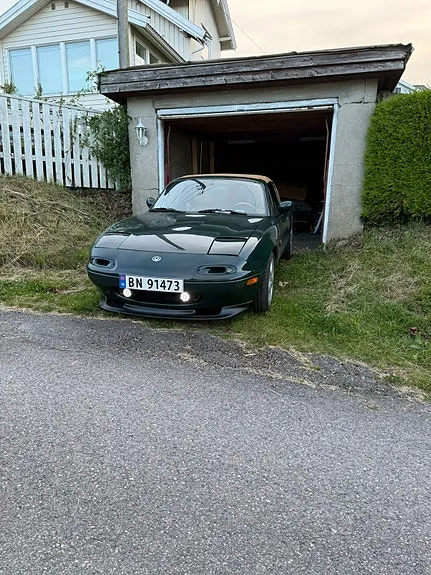 Mazda Mx-5 1996 photo 2
