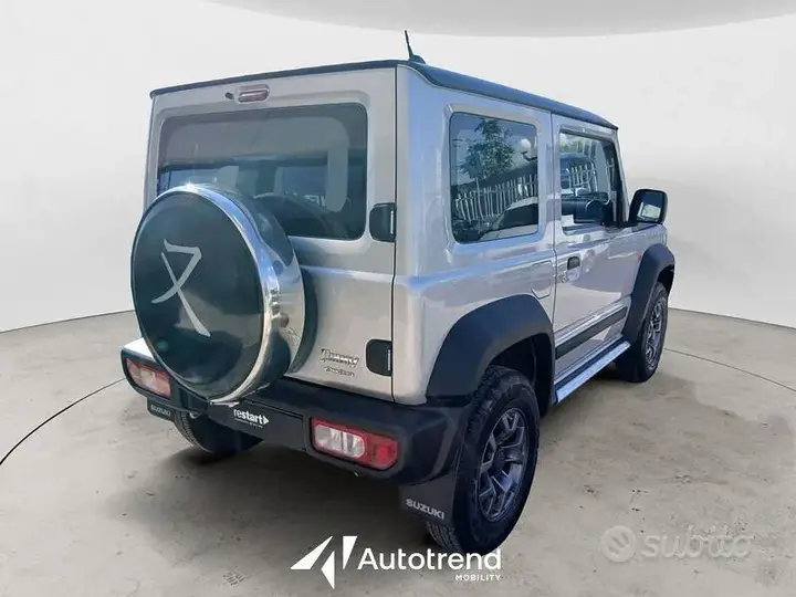 Suzuki Jimny 2024 photo 2