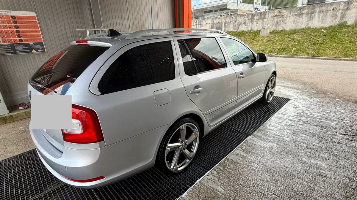 Skoda Octavia 2013 photo 3