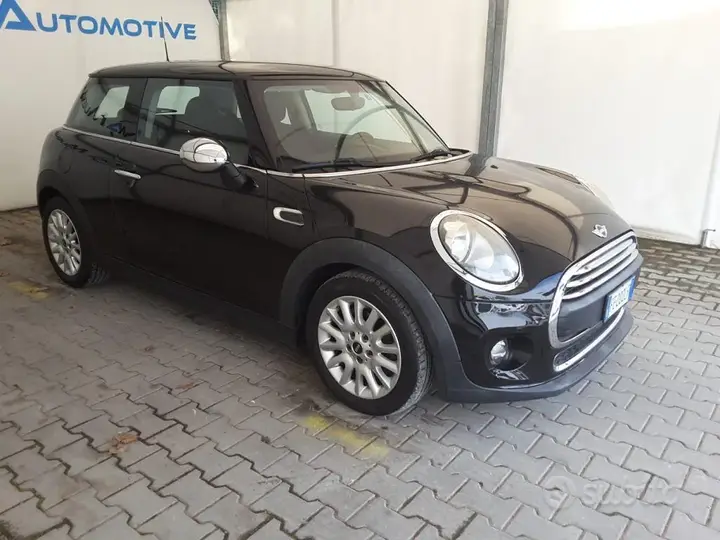 Mini One 2016 photo 2