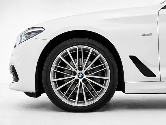 BMW 520D 2017 photo 3