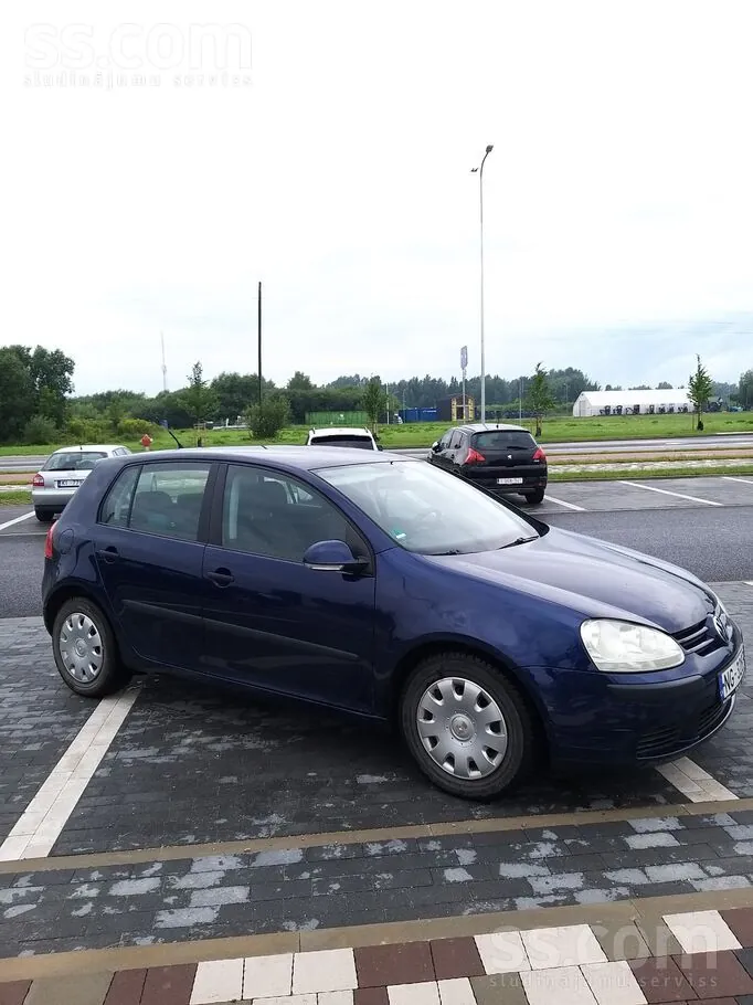 Volkswagen Golf 2005 photo 2
