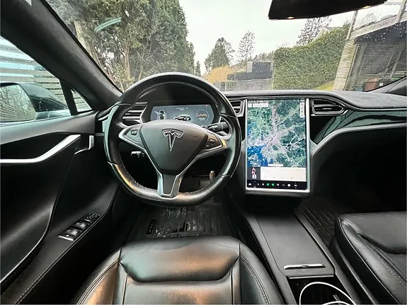 Tesla Model S 2016 photo 5