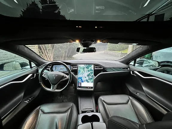 Tesla Model S 2016 photo 4