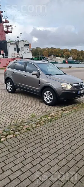 Opel Antara 2007 photo 2