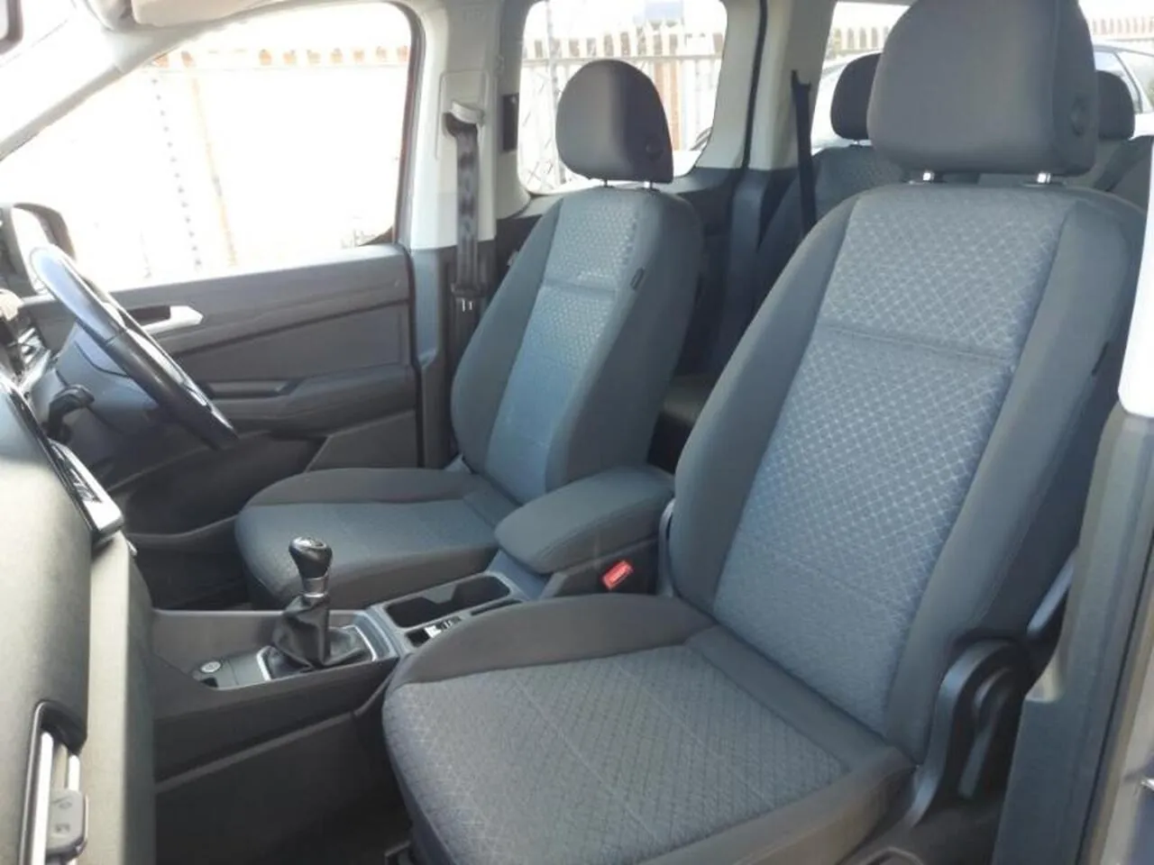 Ford Tourneo Connect 2023 photo 5