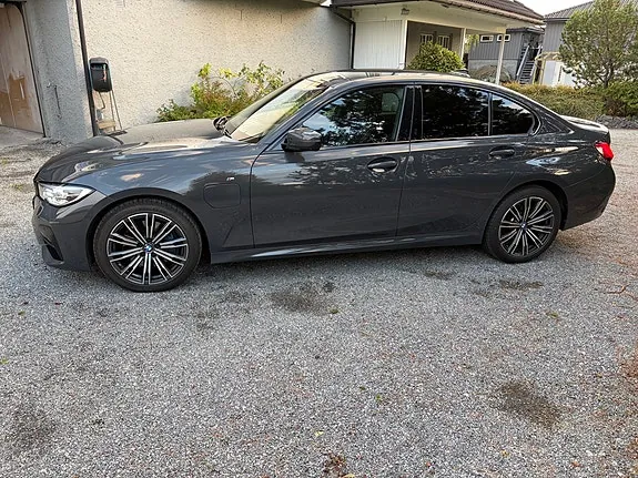 BMW 330E 2020 photo 5