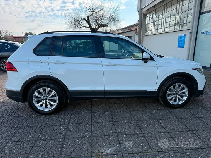Volkswagen Tiguan 2021 photo 4