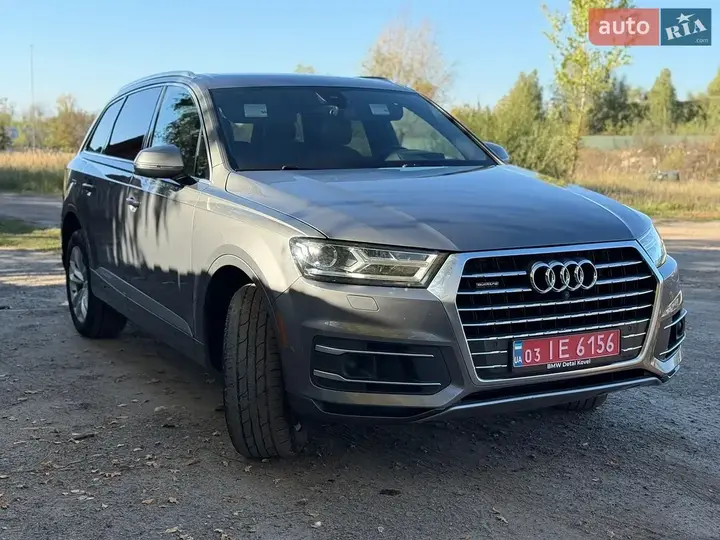 Audi Q7 2017 photo 4
