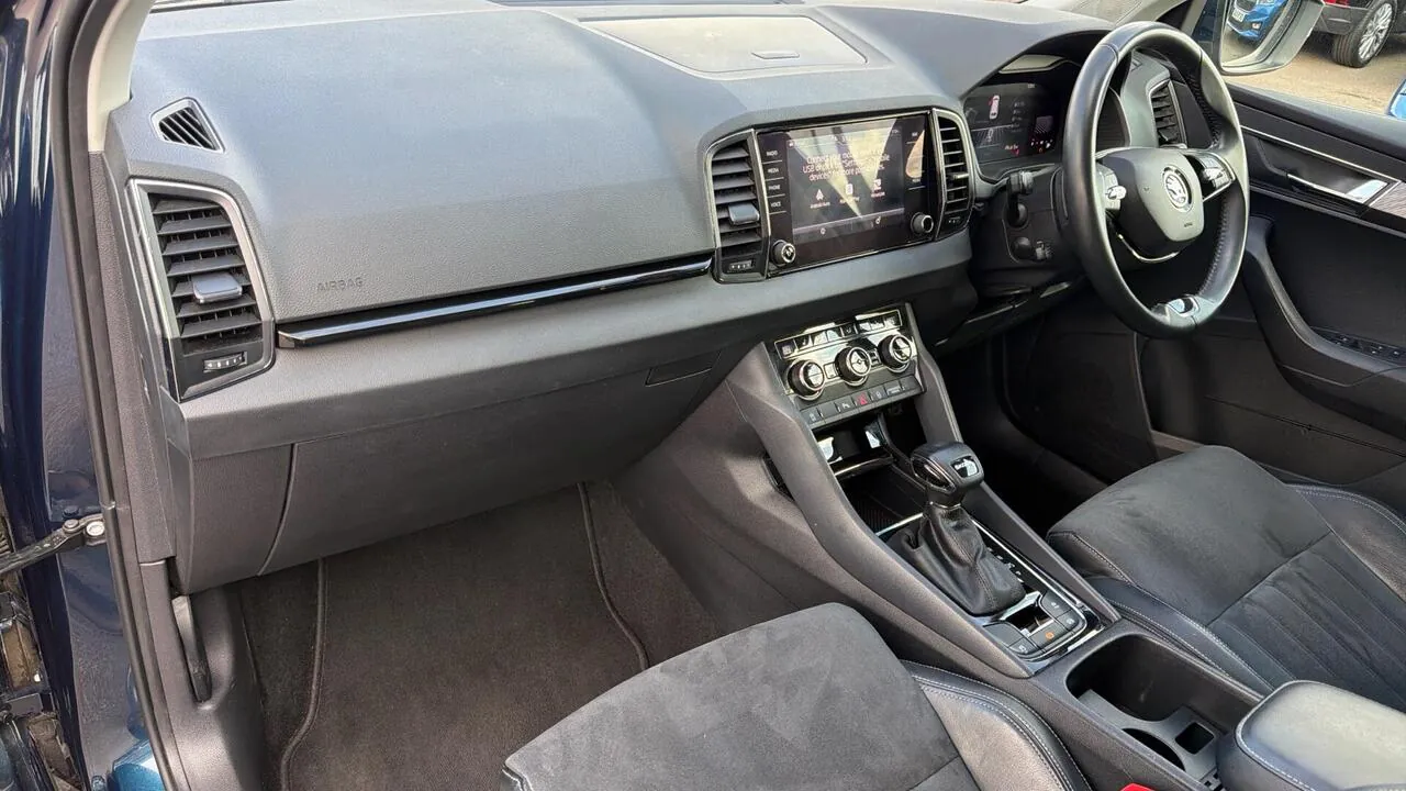 Skoda Karoq 2023 photo 2