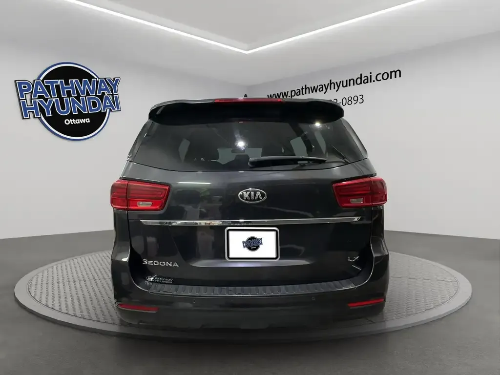 Kia Sedona 2019 photo 5