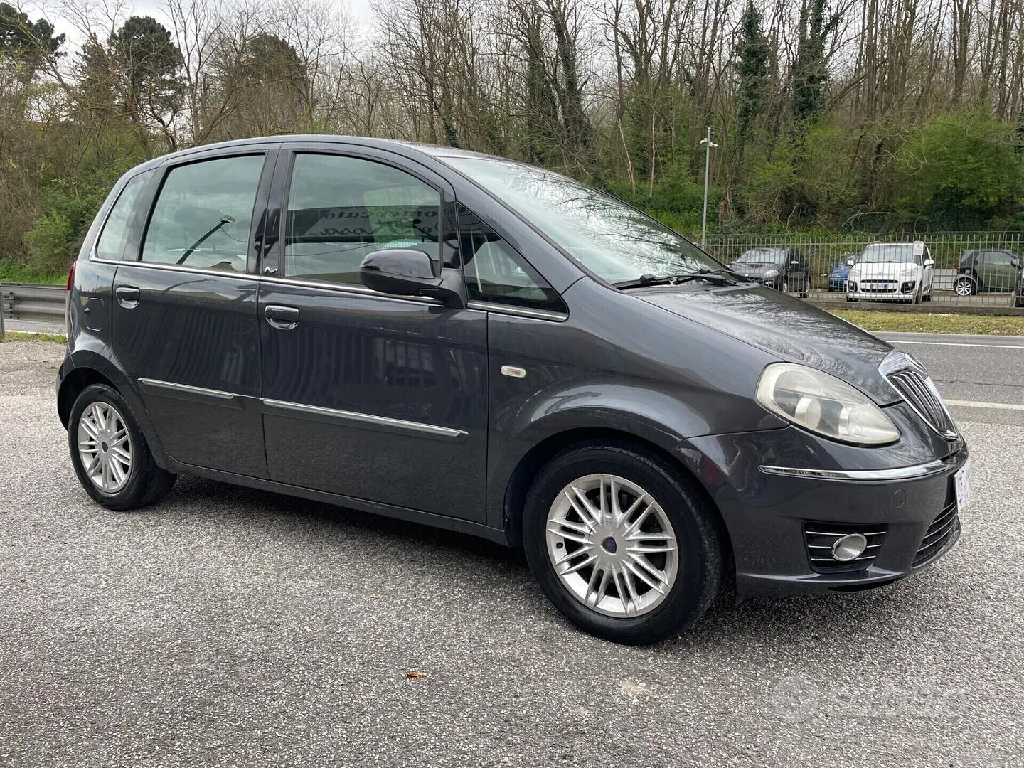 Lancia Musa 2011 photo 3