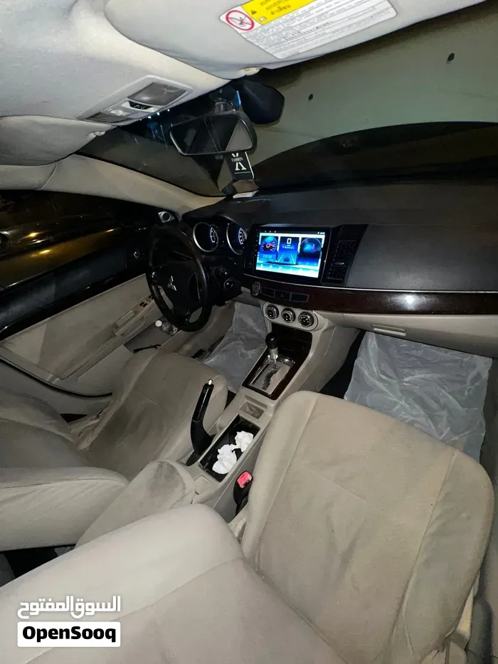 Mitsubishi Lancer 2010 photo 4