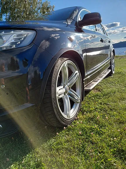 Audi Q7 2013 photo 3