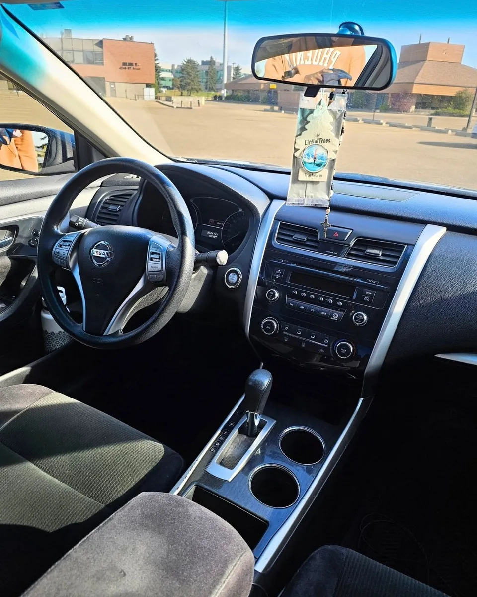 Nissan Altima 2013 photo 5