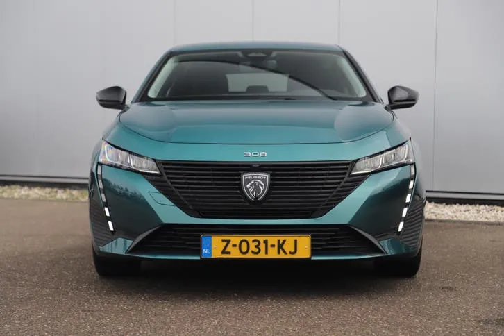 Peugeot 308 2024 photo 2