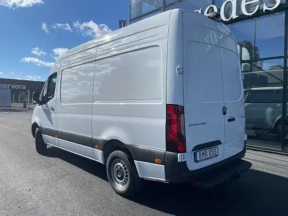 Mercedes-Benz Sprinter 317 2026 photo 4