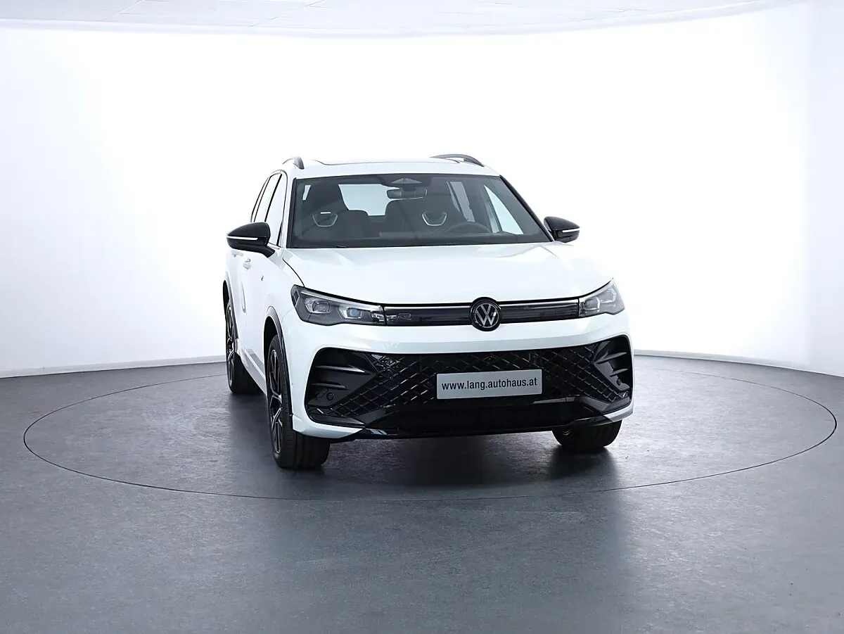 Volkswagen Tiguan 2026 photo 2