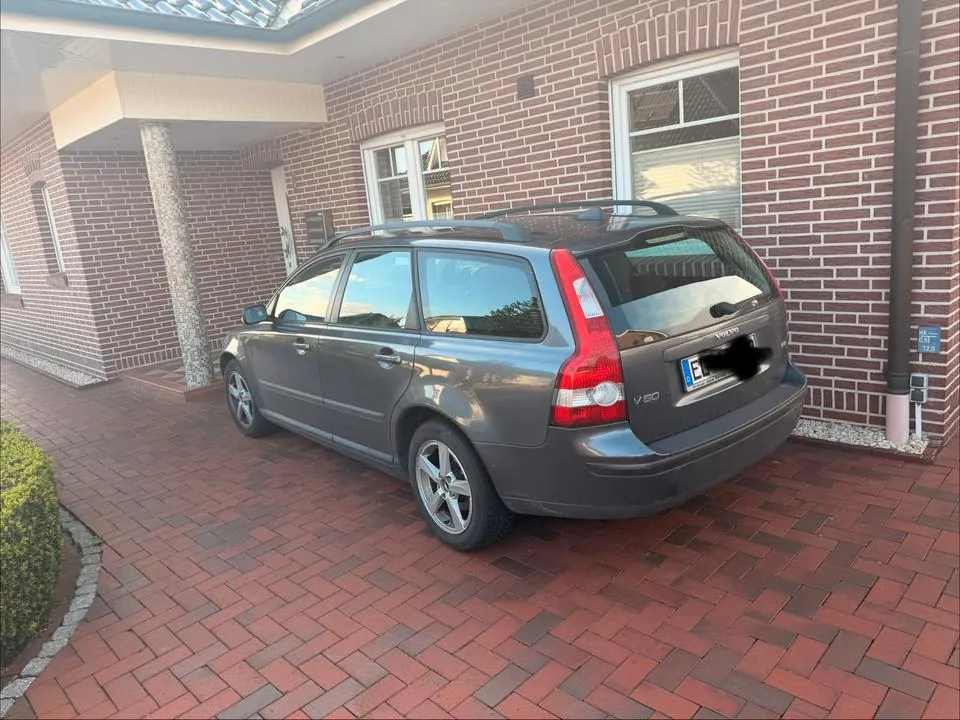 Volvo V50