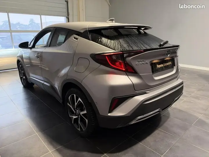 Toyota C-Hr 2020 photo 4