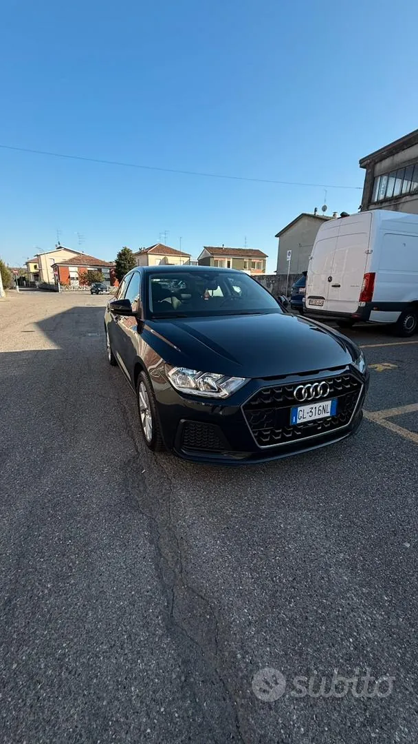 Audi A1 Sportback 2023 photo 2