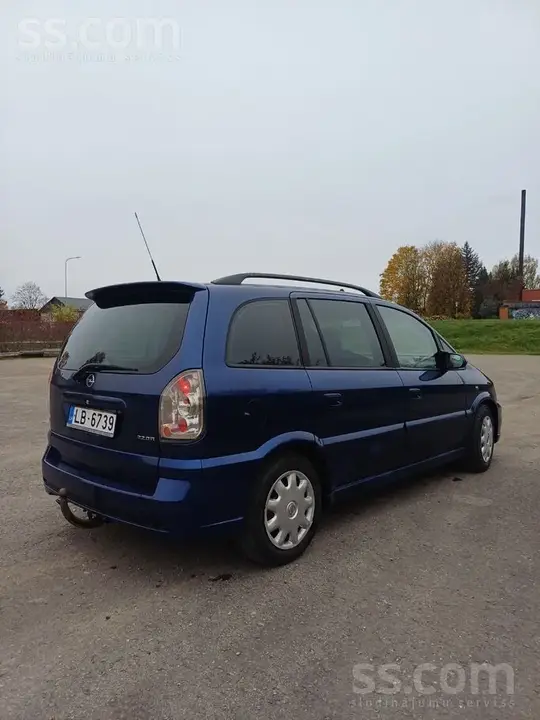 Opel Zafira 2003 photo 3