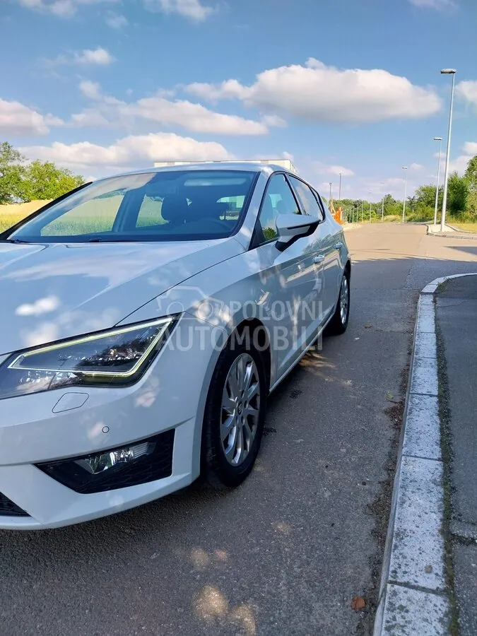 Seat Leon 2014 photo 2