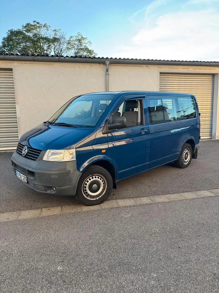 Volkswagen T5 Caravelle
