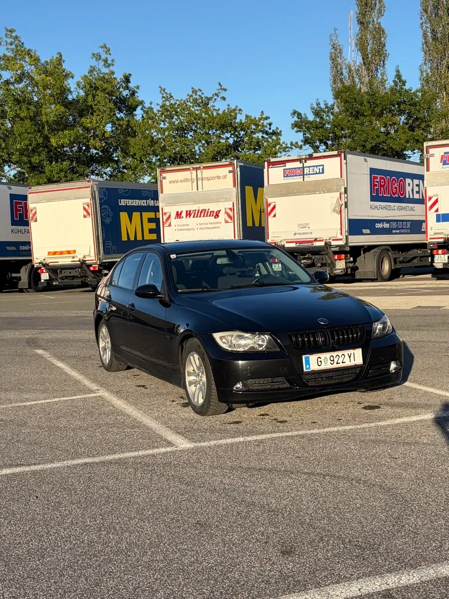 BMW 3 Series 2005 photo 3