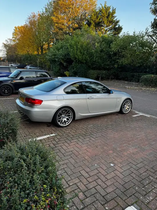 BMW 3 Series 2007 photo 3
