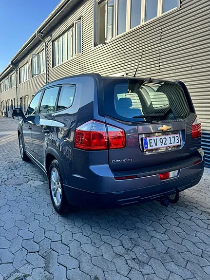Chevrolet Orlando 2011 photo 3