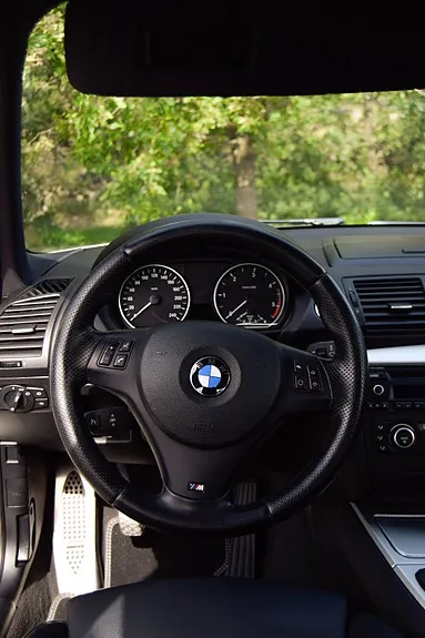 BMW 118D 2011 photo 4