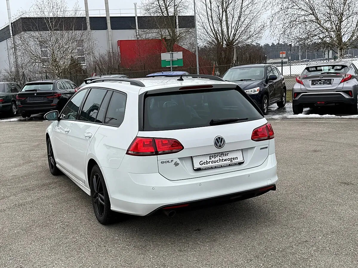 Volkswagen Golf 2015 photo 2