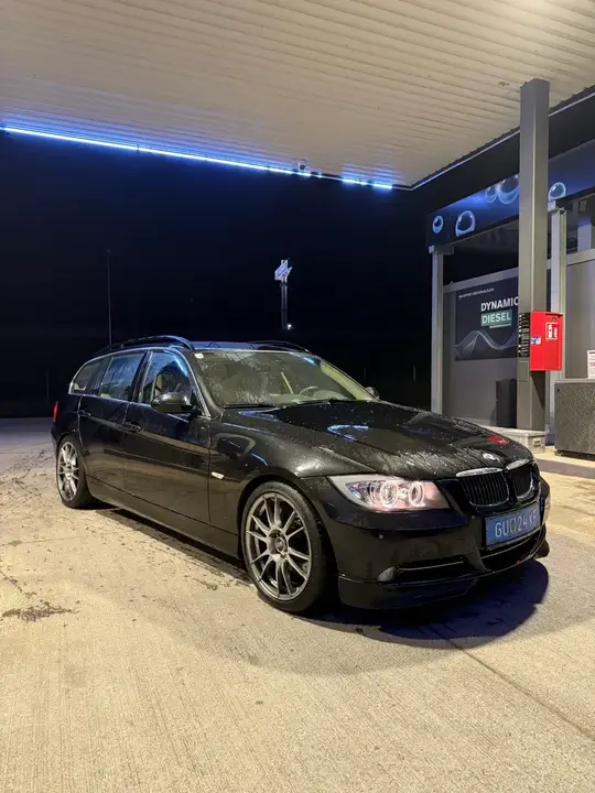 BMW 3 Series 2007 photo 2