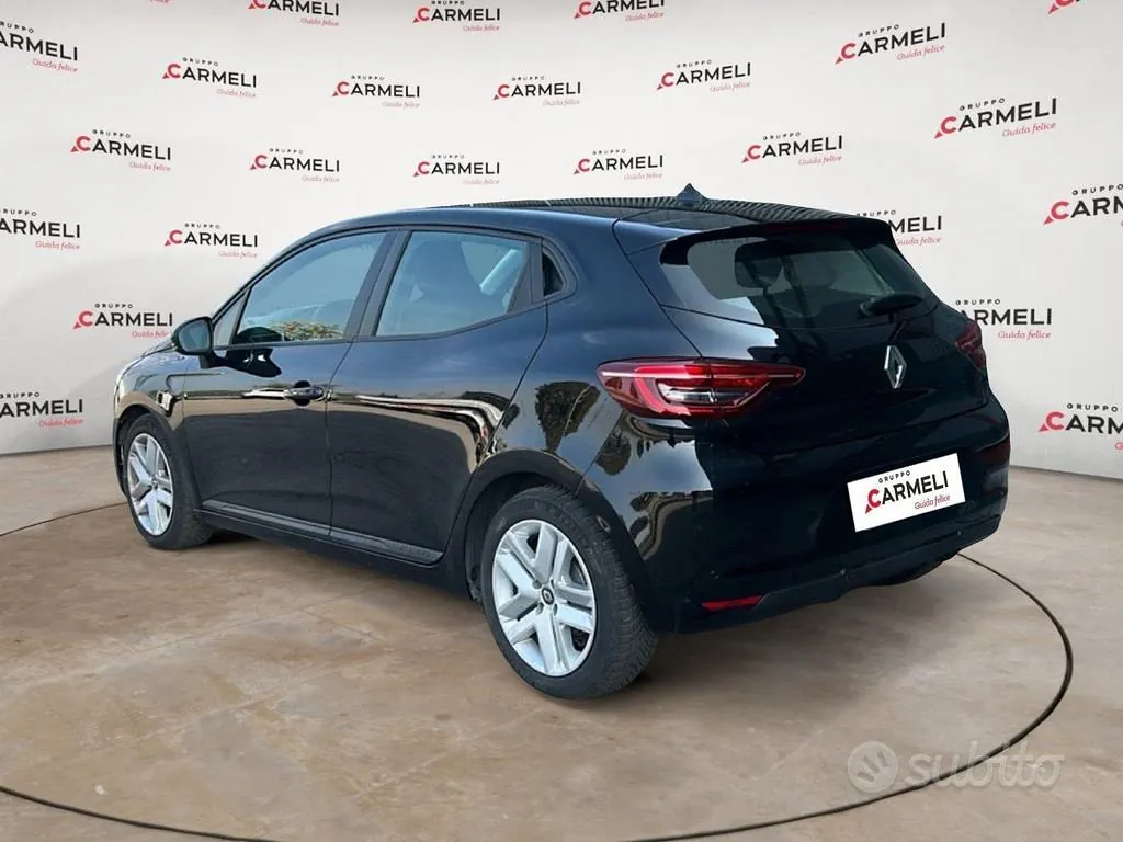 Renault Clio 2022 photo 3