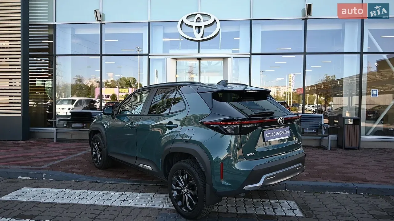 Toyota Yaris Cross 2025 photo 2