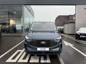 Ford Transit 2025 photo 2