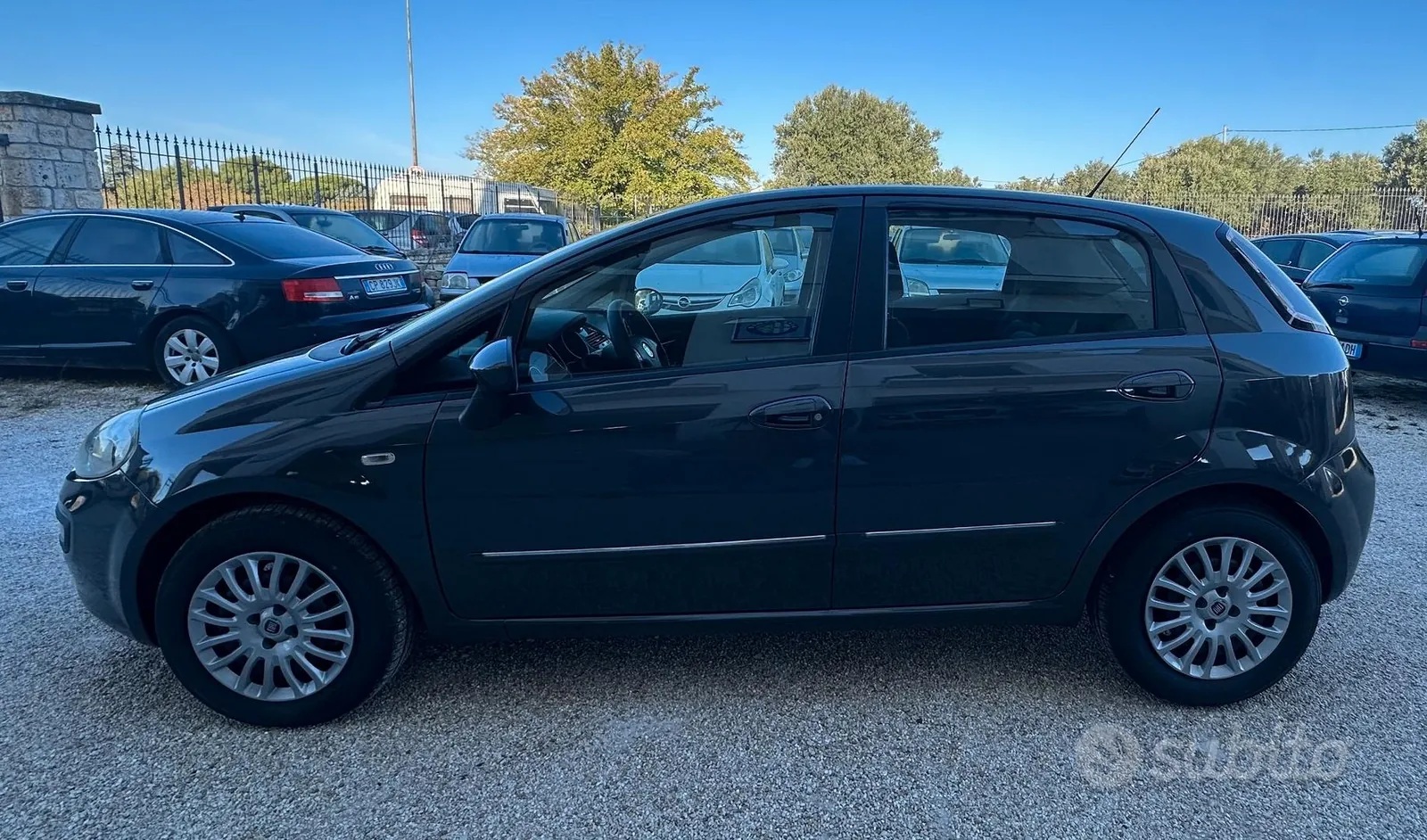 Fiat Punto Evo 2012 photo 4