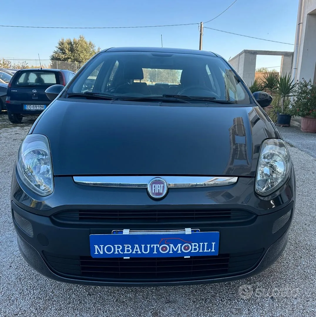 Fiat Punto Evo 2012 photo 2