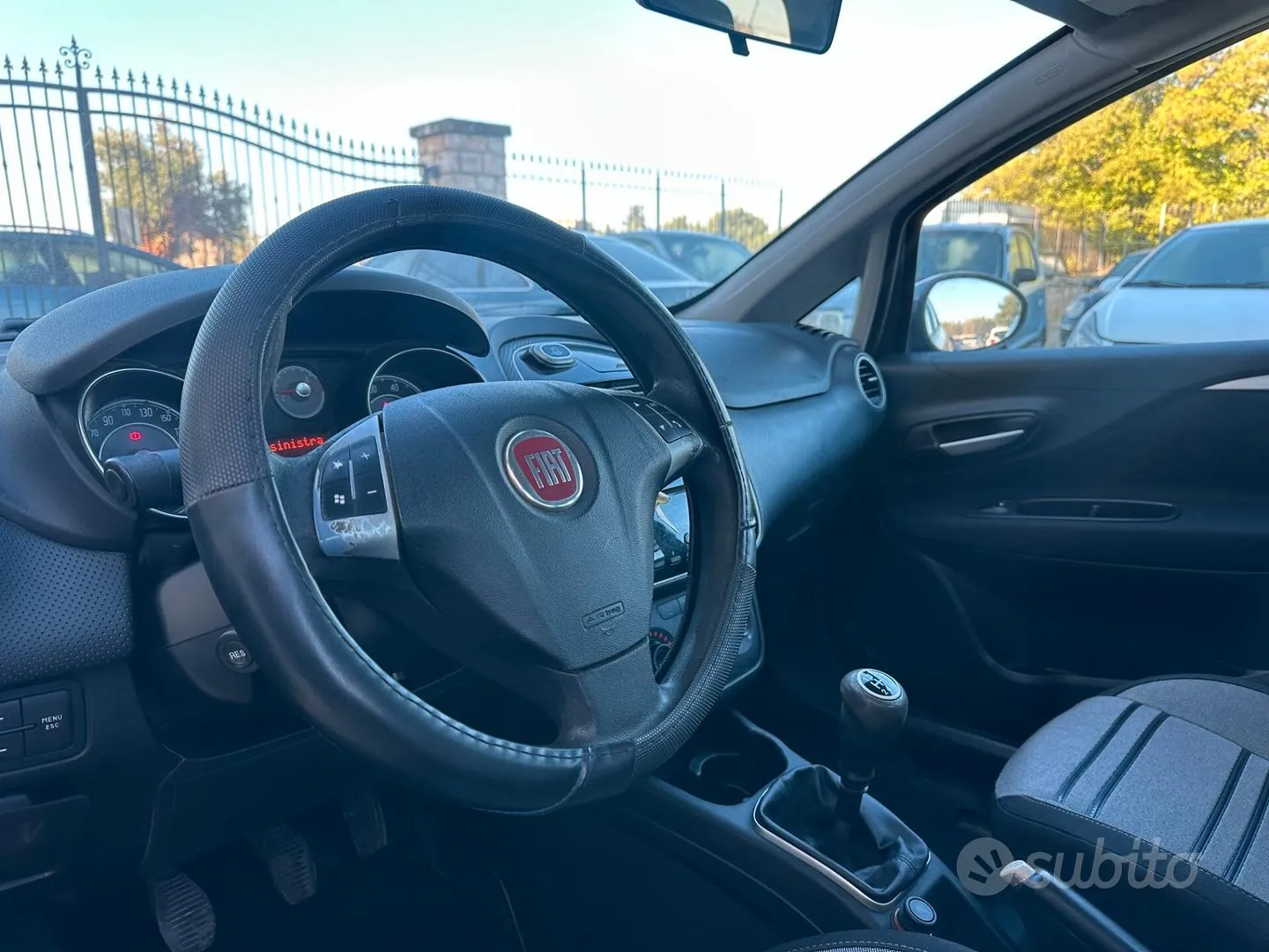 Fiat Punto Evo 2012 photo 5