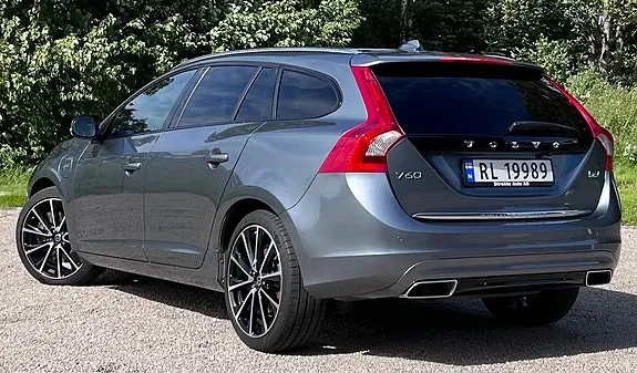 Volvo V60 2017 photo 3