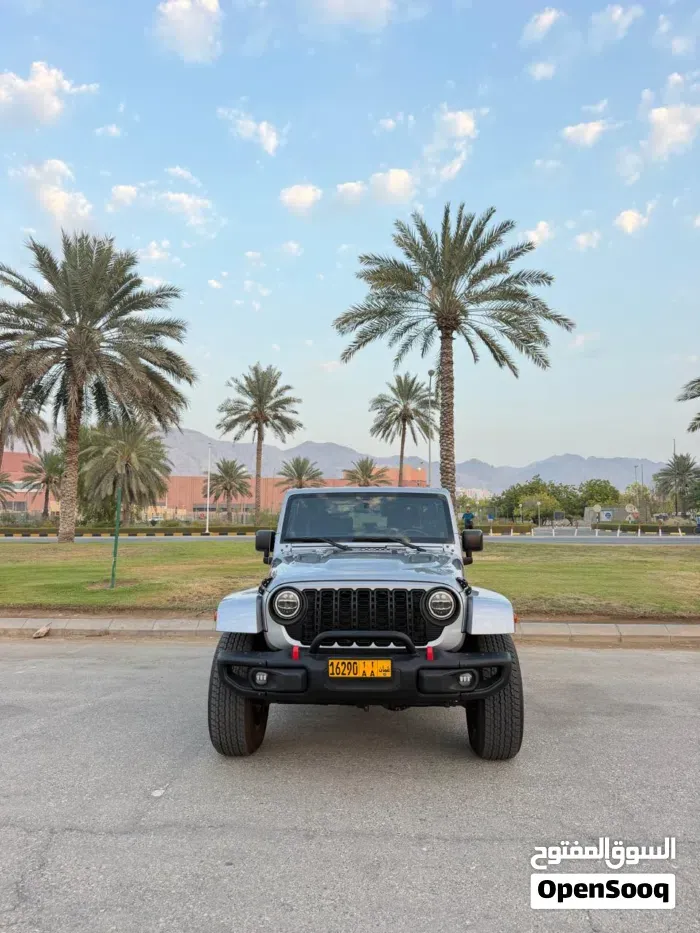Jeep Wrangler 2014 photo 2