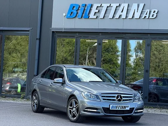 Mercedes-Benz C220 2012 photo 2