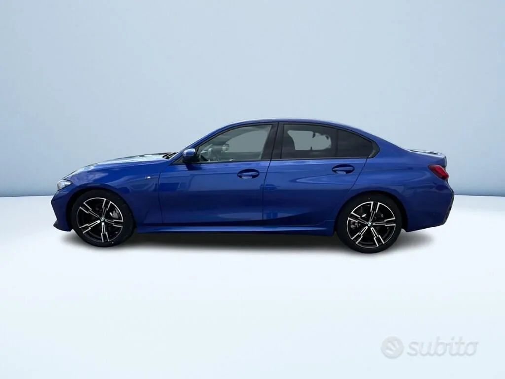BMW 3 Series 2024 photo 5