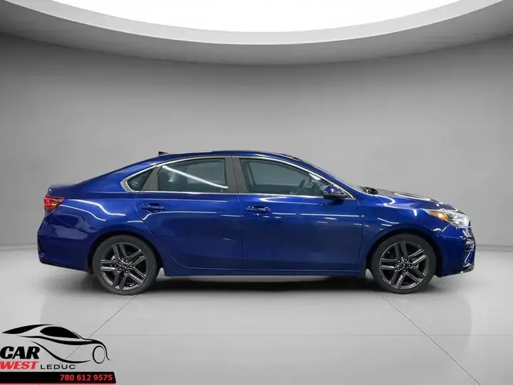 Kia Forte 2021 photo 2