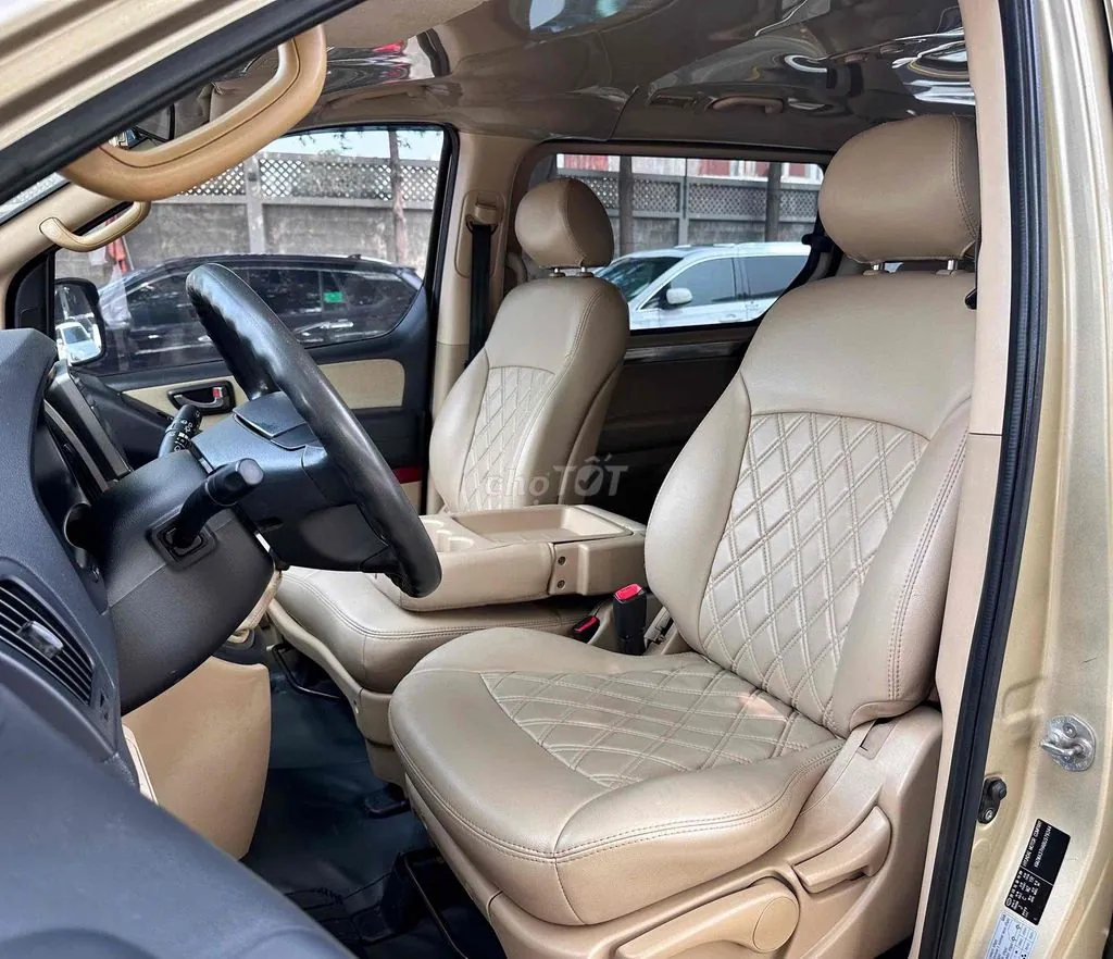Hyundai Starex 2011 photo 5