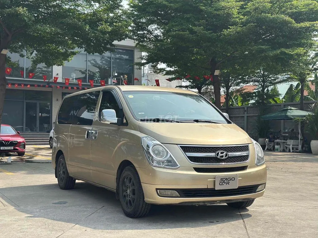 Hyundai Starex 2011 photo 3