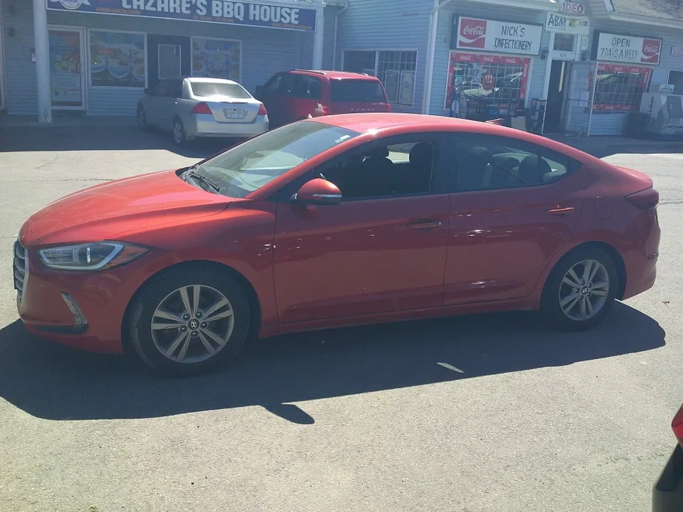 Hyundai Elantra 2017 photo 4