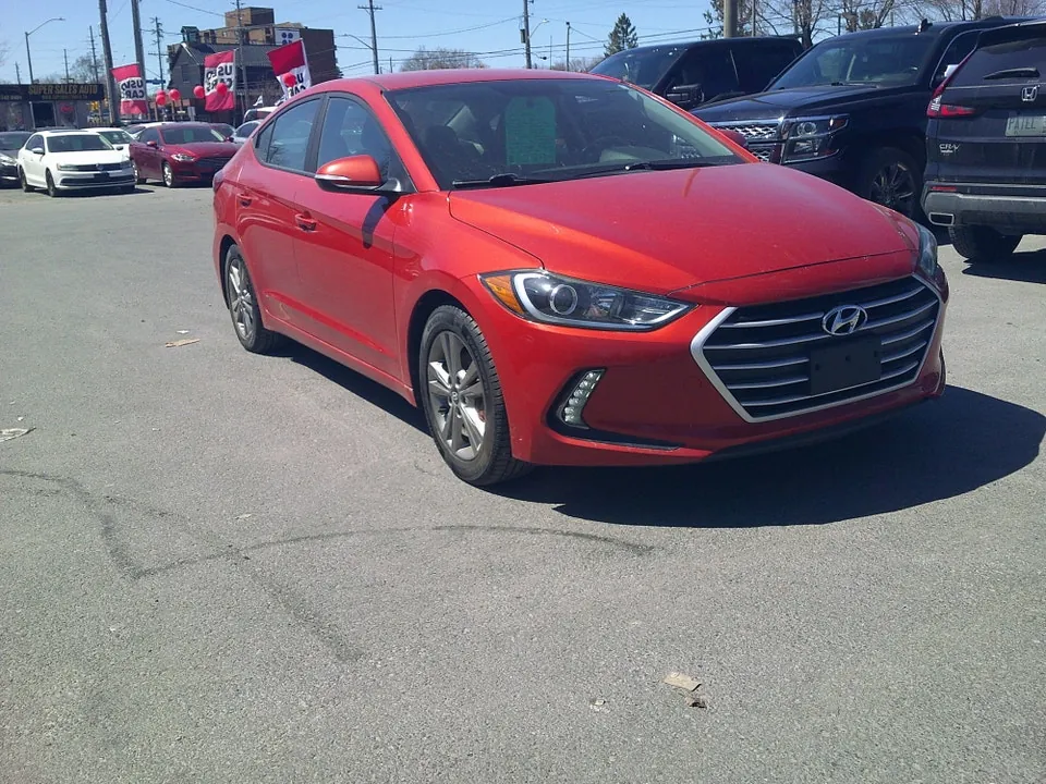 Hyundai Elantra 2017 photo 2