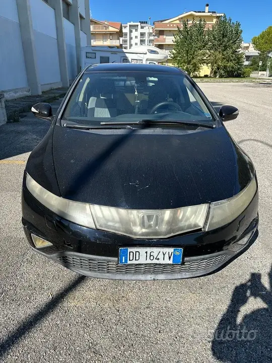 Honda Civic 2006 photo 3
